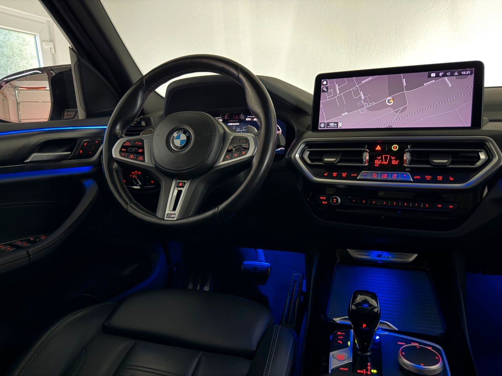 Fahrzeugabbildung BMW X3 M40i/FACELIFT/LASER/PANO/360*/ACC/HuD/STHZ