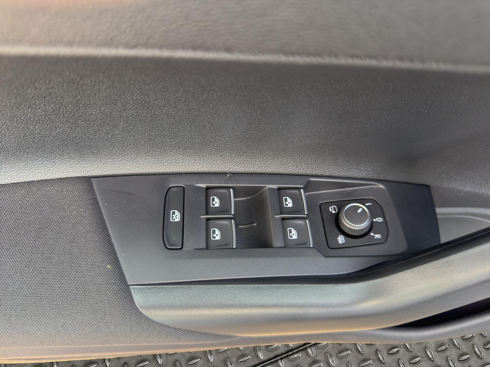 Volkswagen Polo GTI *Matrix-LED/ACC/SHZG/PDC/Navi-App*, миниатюра 13