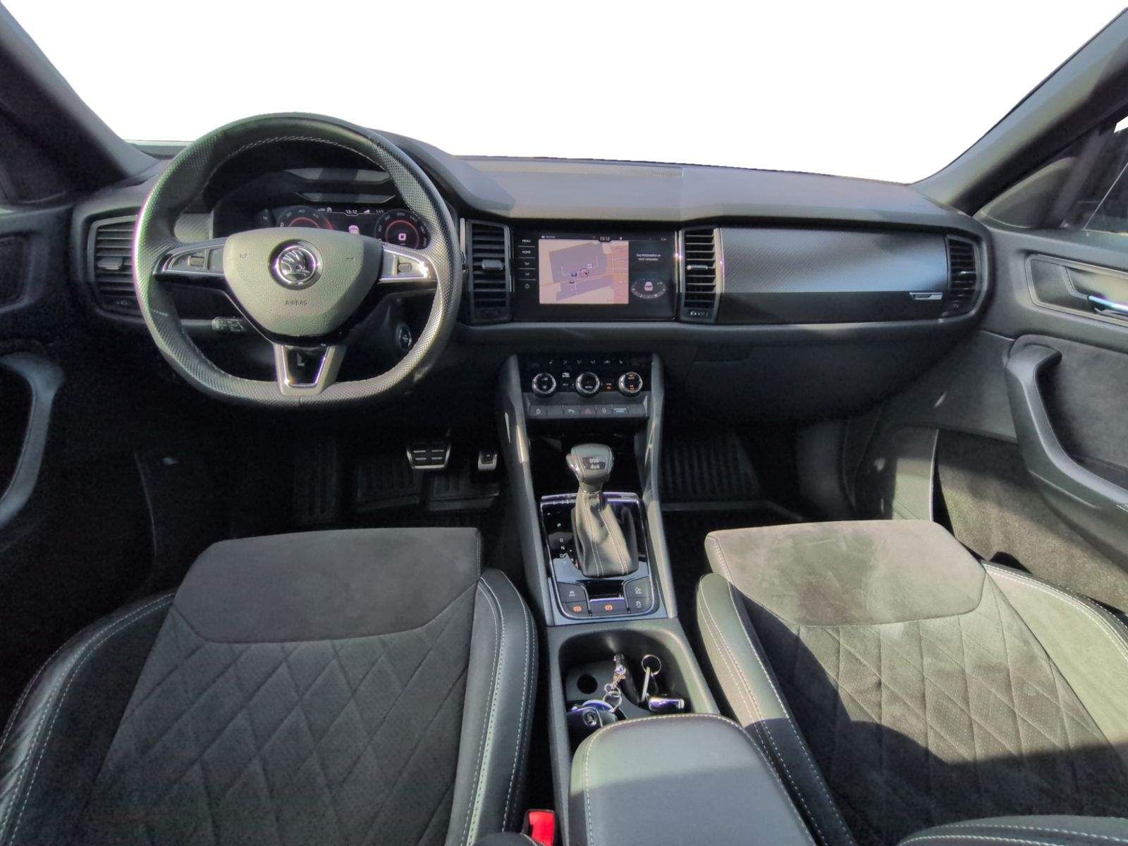 Kodiaq 2.0 TDI DSG 4x4 Sportline KAMERA+AHK+