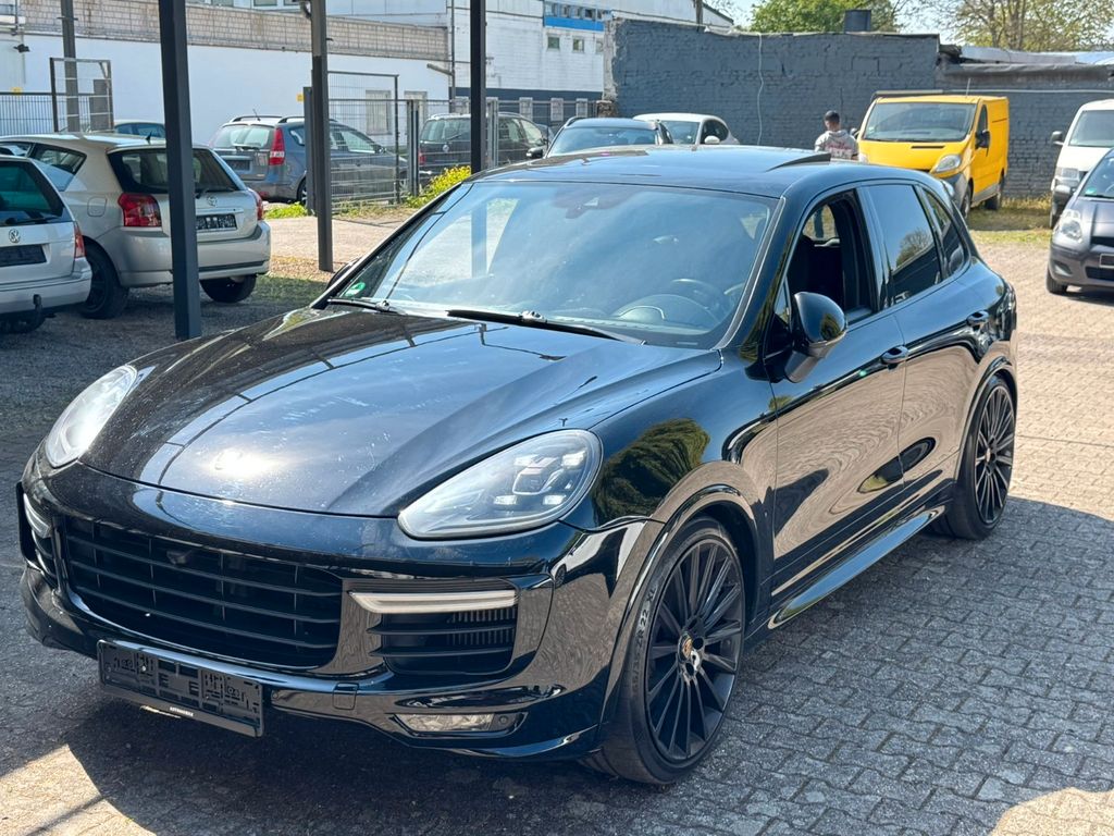 Image of Porsche Cayenne