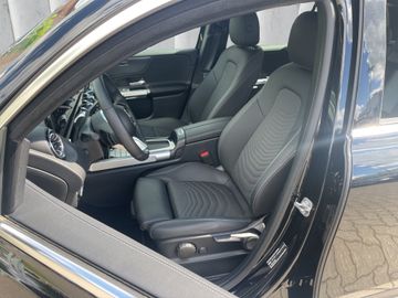 Mercedes GLB 200 - 10