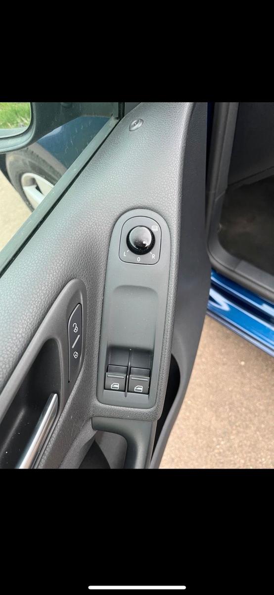 Volkswagen Golf 2011 — photo 10