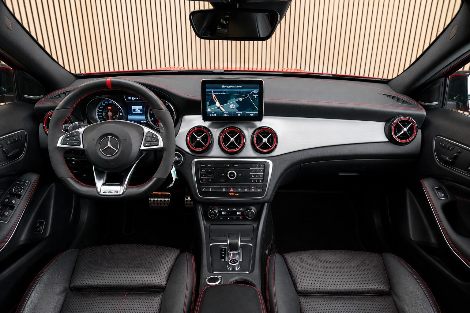 Mercedes GLA 45 AMG 4Matic 381 ch – Dynamic Plus – Échappement Performance – Pano – Harman Kardon – 115 704 km