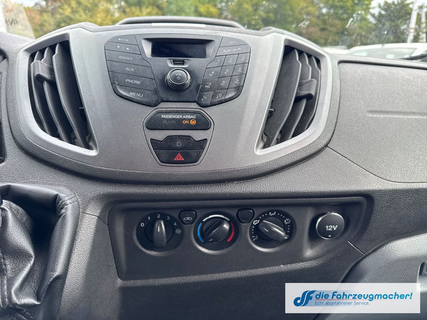 Fahrzeugabbildung Ford Transit Kombi 350 L3 2.2 TDCi DPF *4076