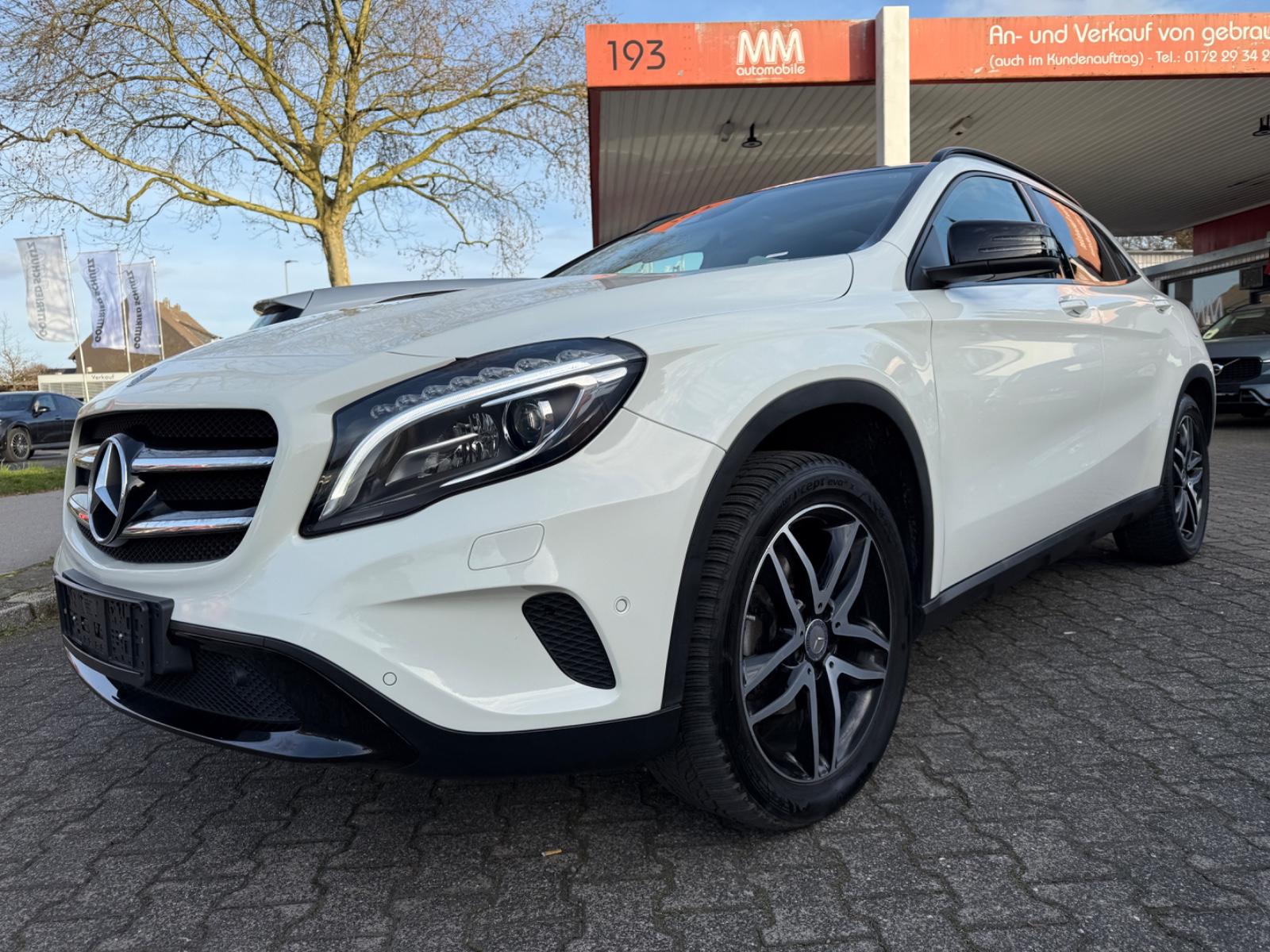 Mercedes-Benz GLA 200 GLA GLA 200 d Score