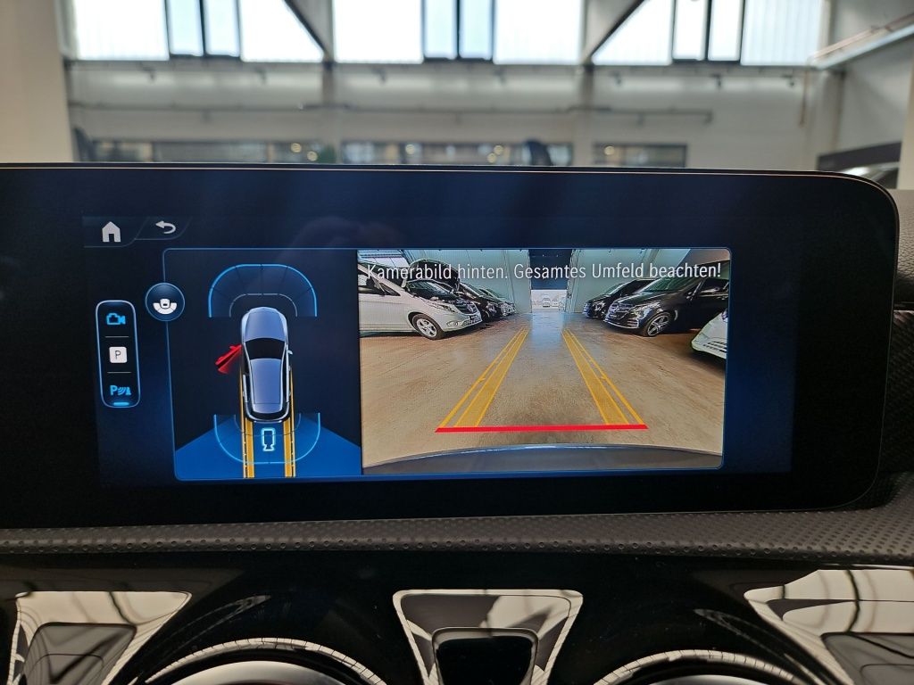 Fahrzeugabbildung Mercedes-Benz A 180 Progressive Night Navi LED SHZ SpurH KAM
