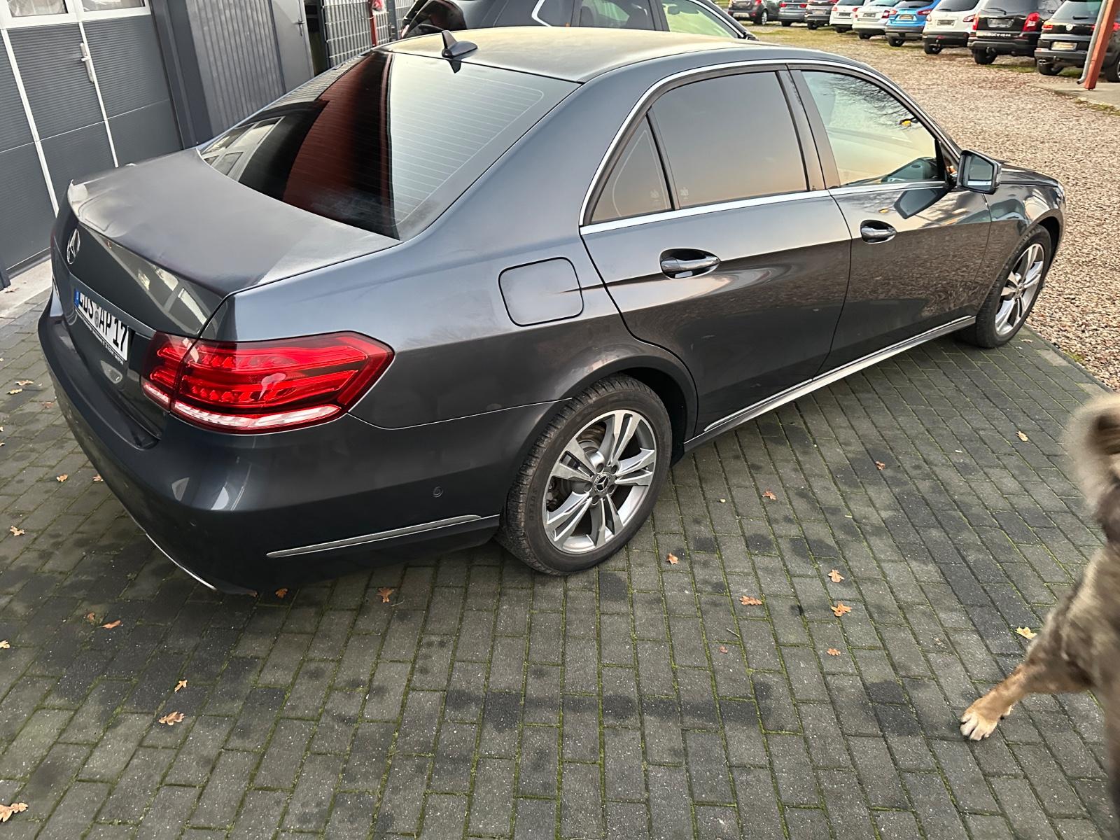 Mercedes-Benz E 300 Avantgarde BlueTEC