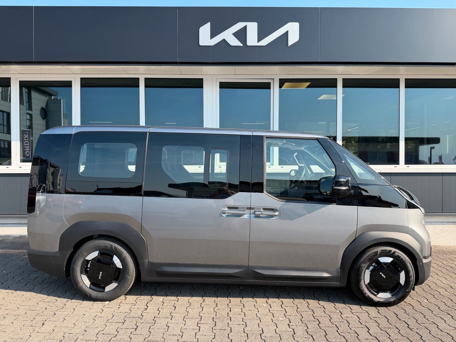 Fahrzeugabbildung Kia PV5 71,2 kWh Elite Wärmepumpe Alu LAGER!