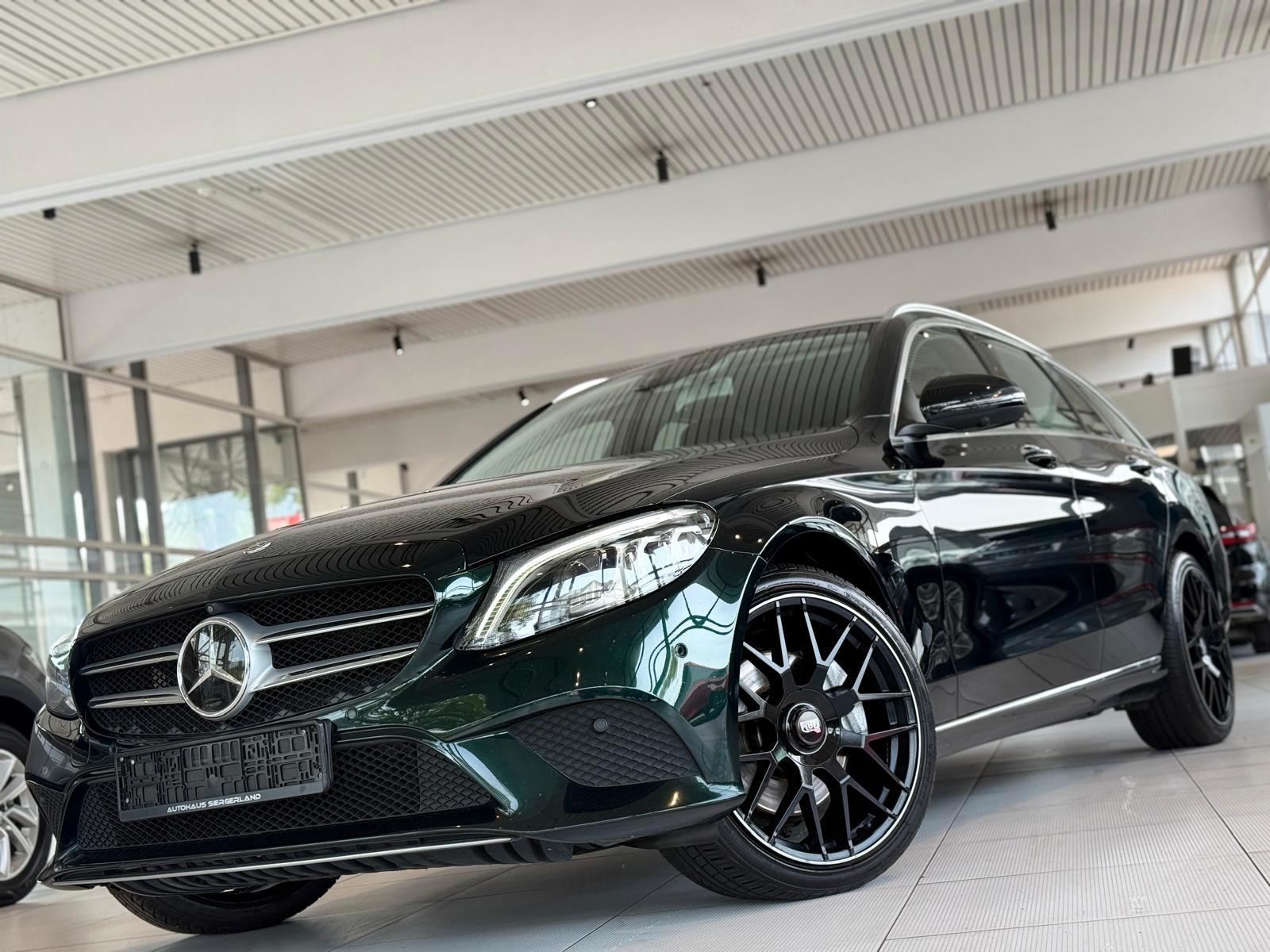 Mercedes-Benz C 300/4Matic/HEAD-UP/HU-INS.NEU/BURMESTA/360°