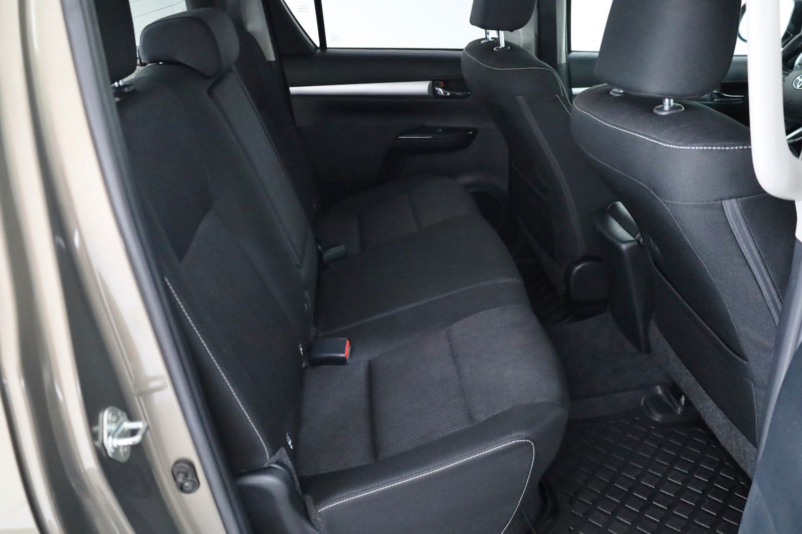 Fahrzeugabbildung Toyota Hilux 2.8 Executive 4x4,LED,Navi,Rollo,Kamer,AHK