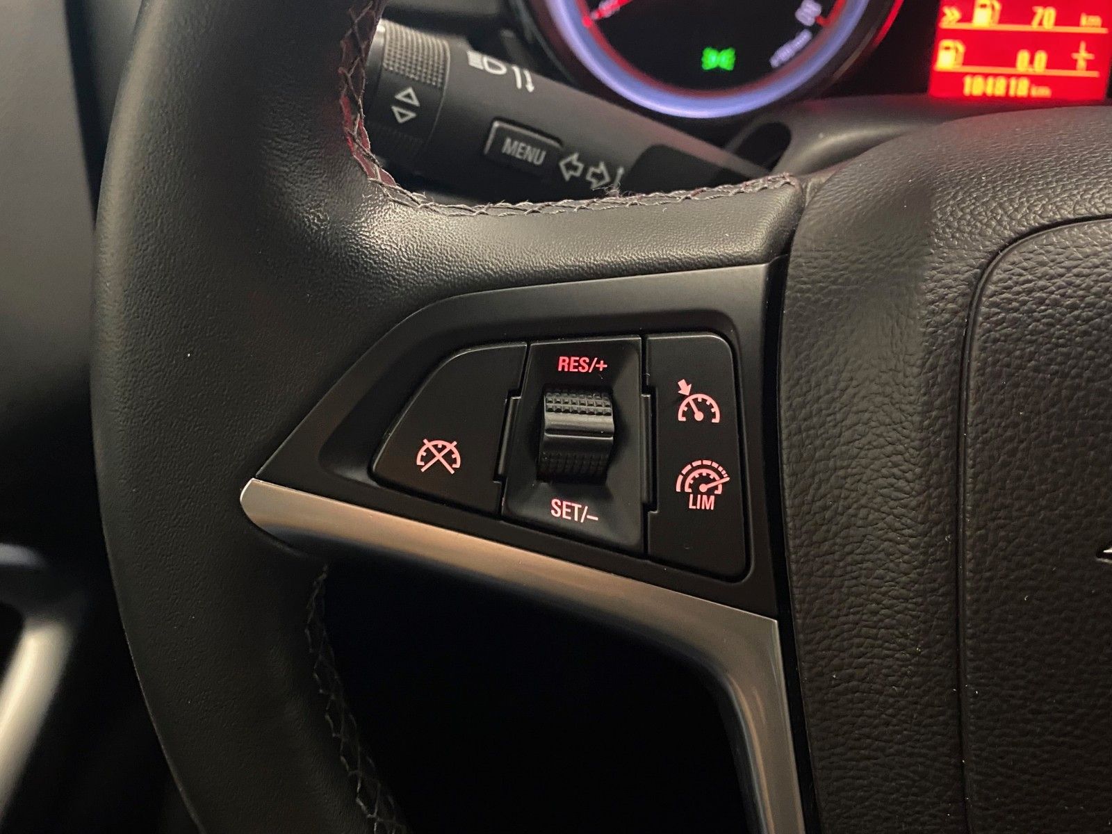Fahrzeugabbildung Opel Zafira Tourer 1.4 Turbo "EDITION" +NAVIGATION+BC