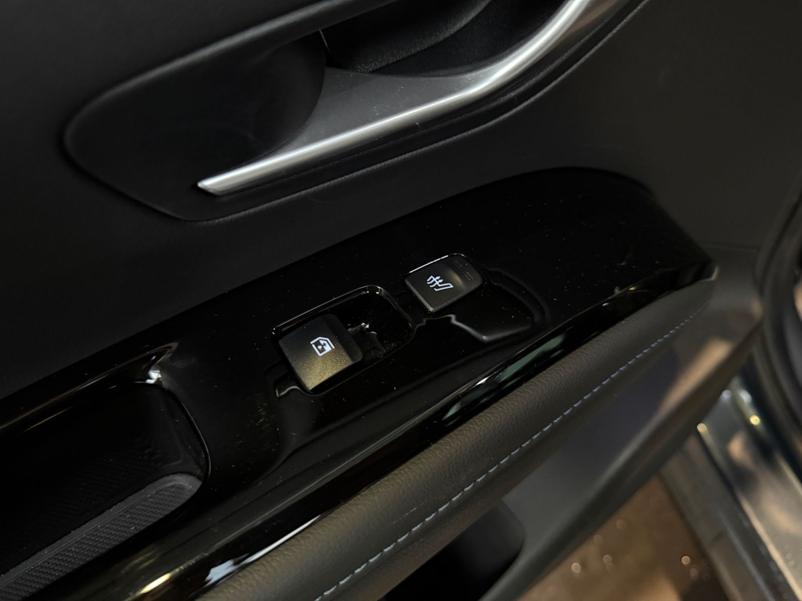 Fahrzeugabbildung Hyundai TUCSON Prime PHEV Plug-In Hybrid 4WD PANO LEDER