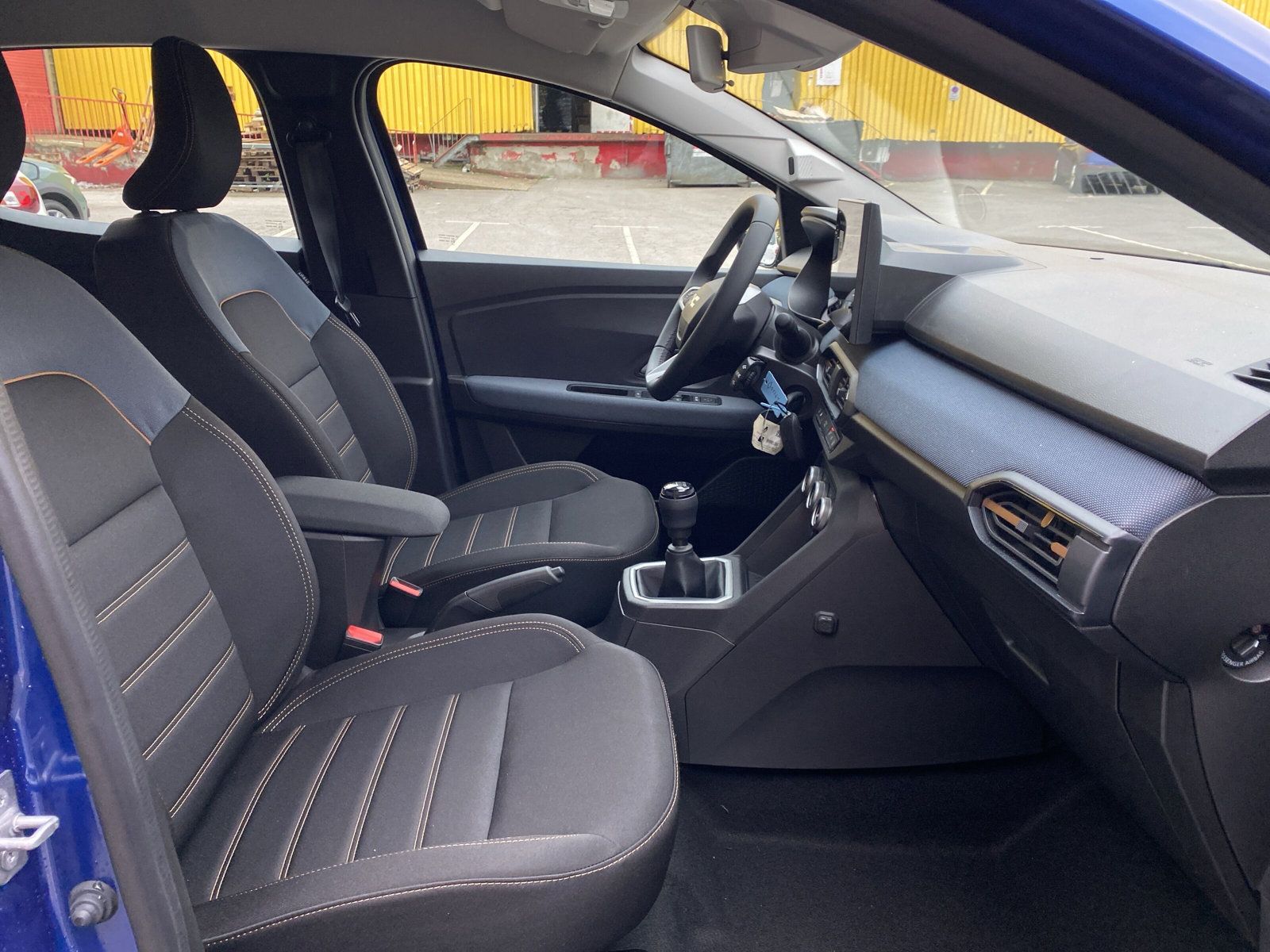 Dacia Sandero - Bild 11