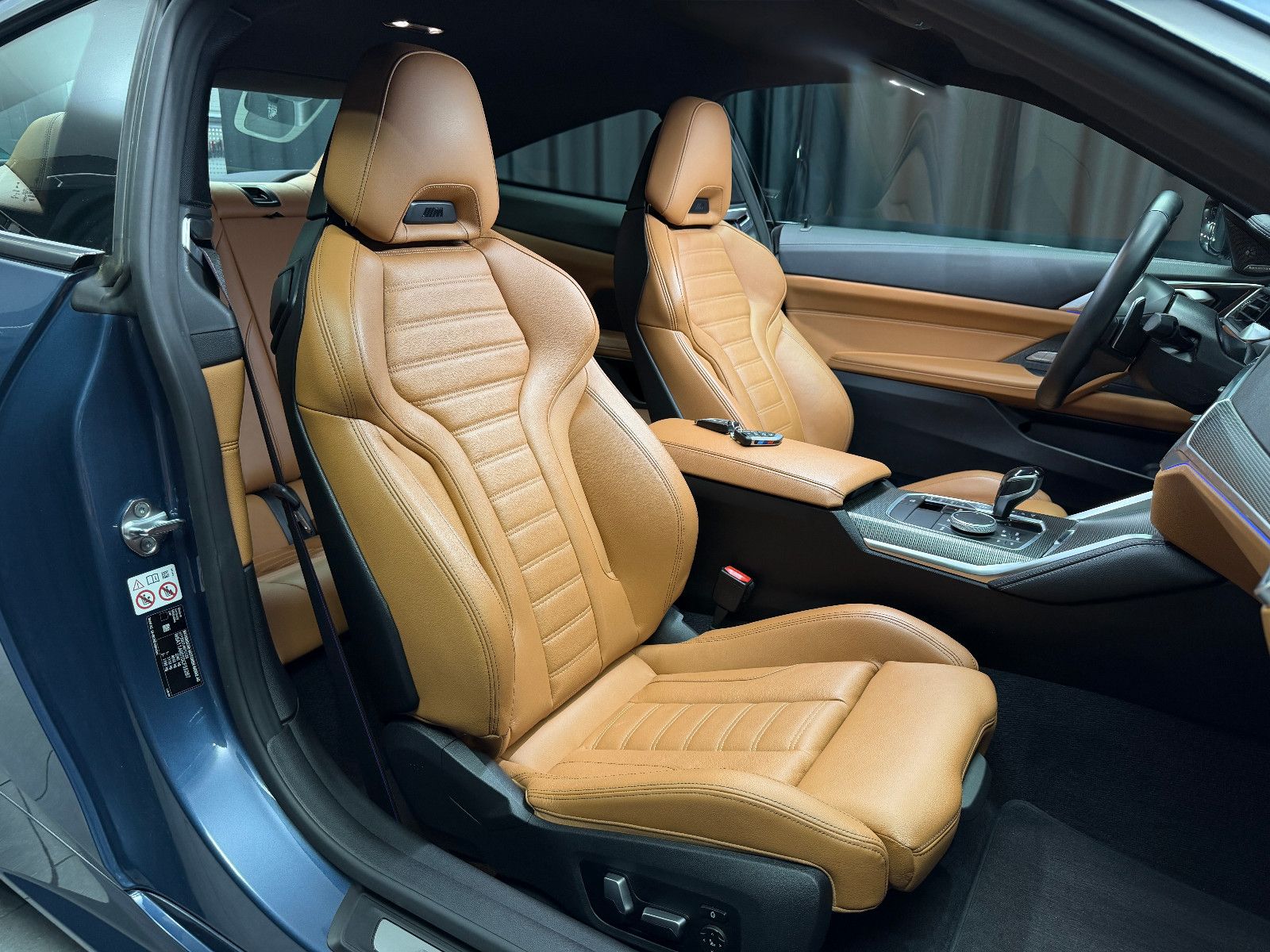 Fahrzeugabbildung BMW M440i xDrive Coupe|LASER|H&K|360°|M-Sitze|Gestik
