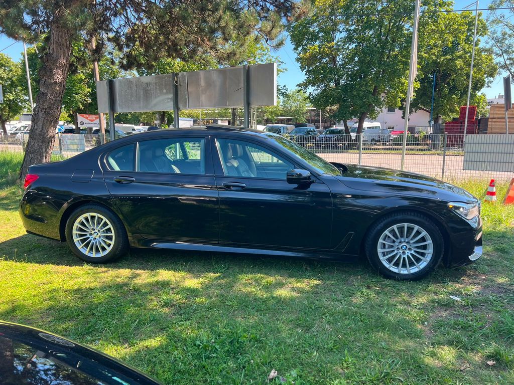 Image of BMW 750