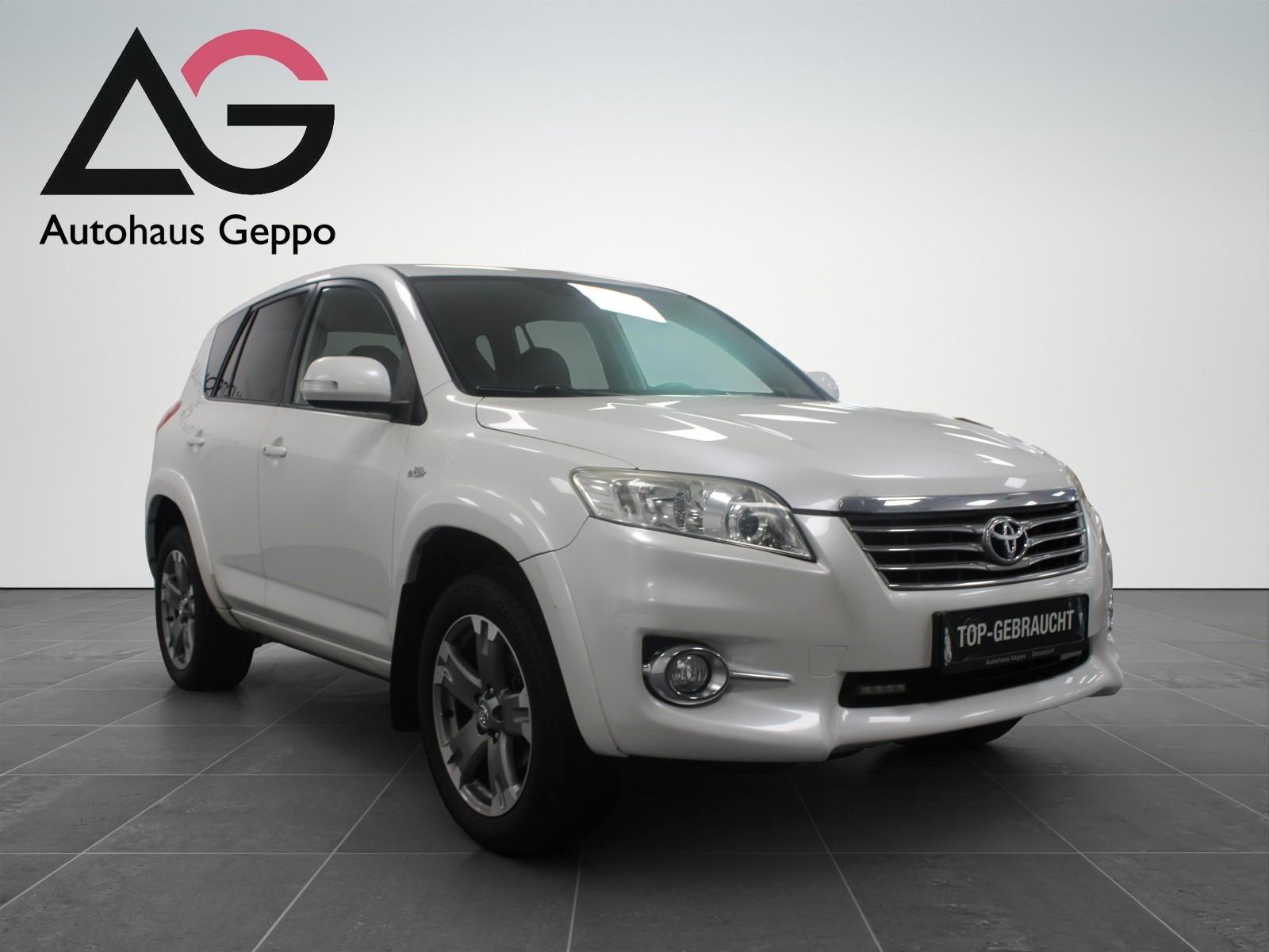 Toyota RAV 4 Executive 2.2 D-4D 150 ch BVA 4x4 – Cuir – Sièges chauffants – Caméra – Attelage – Climatisation 3 zones – Jantes 18