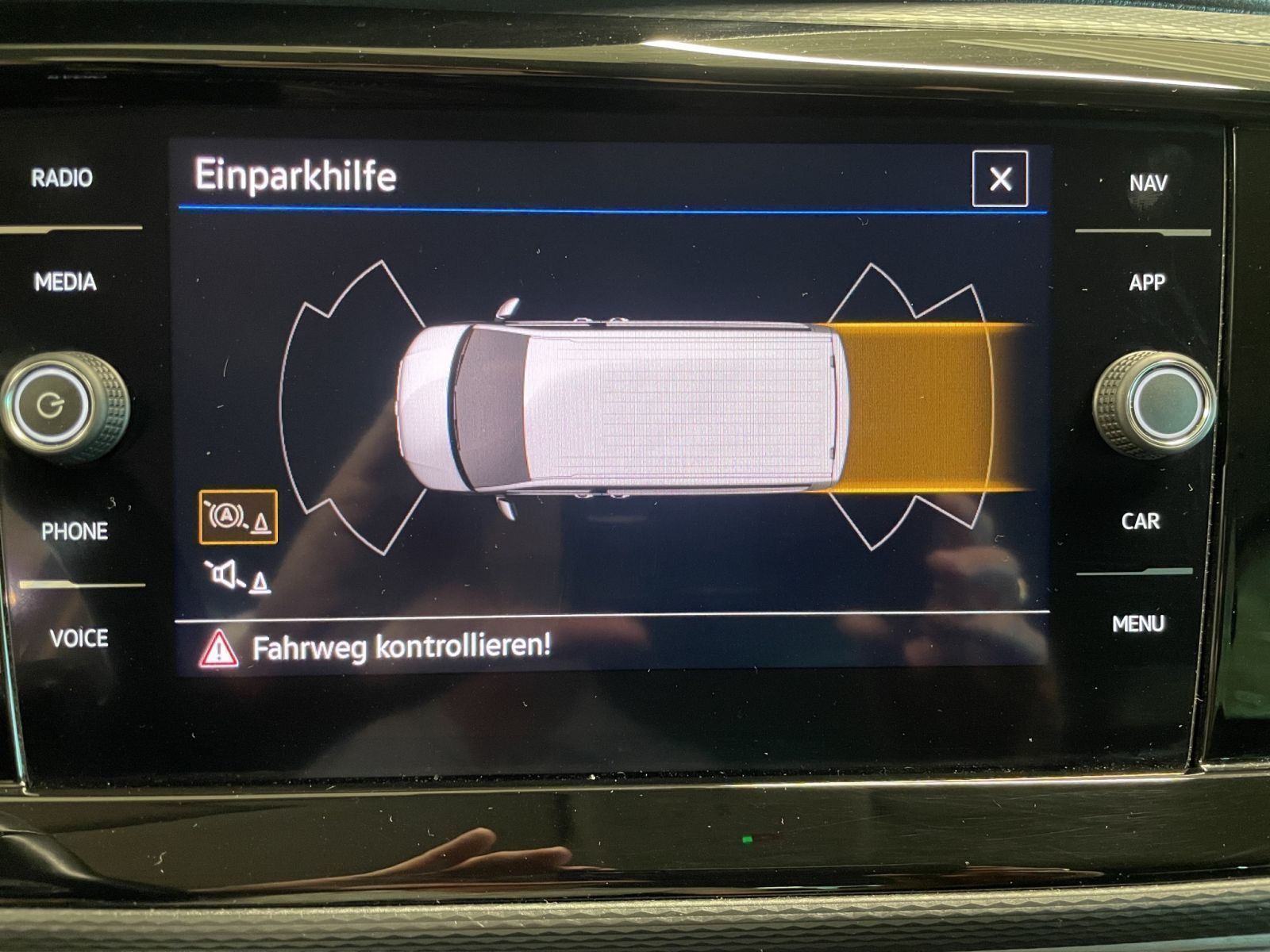 Volkswagen T6.1 Multivan 2.0 TDI Trendline Navi DAB PDC AHK foto 16