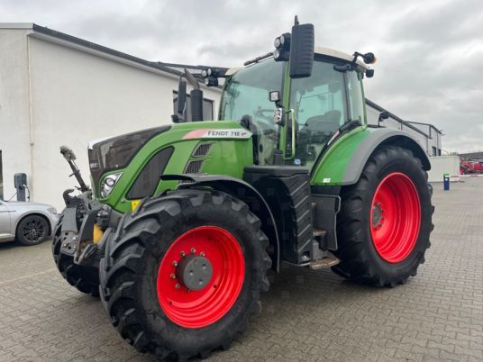 Fendt 718 Profi Plus