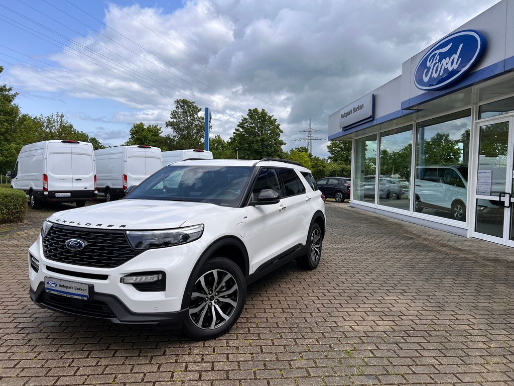 2024 Ford Explorer