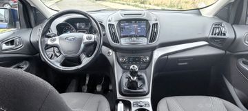 Ford Kuga - 8