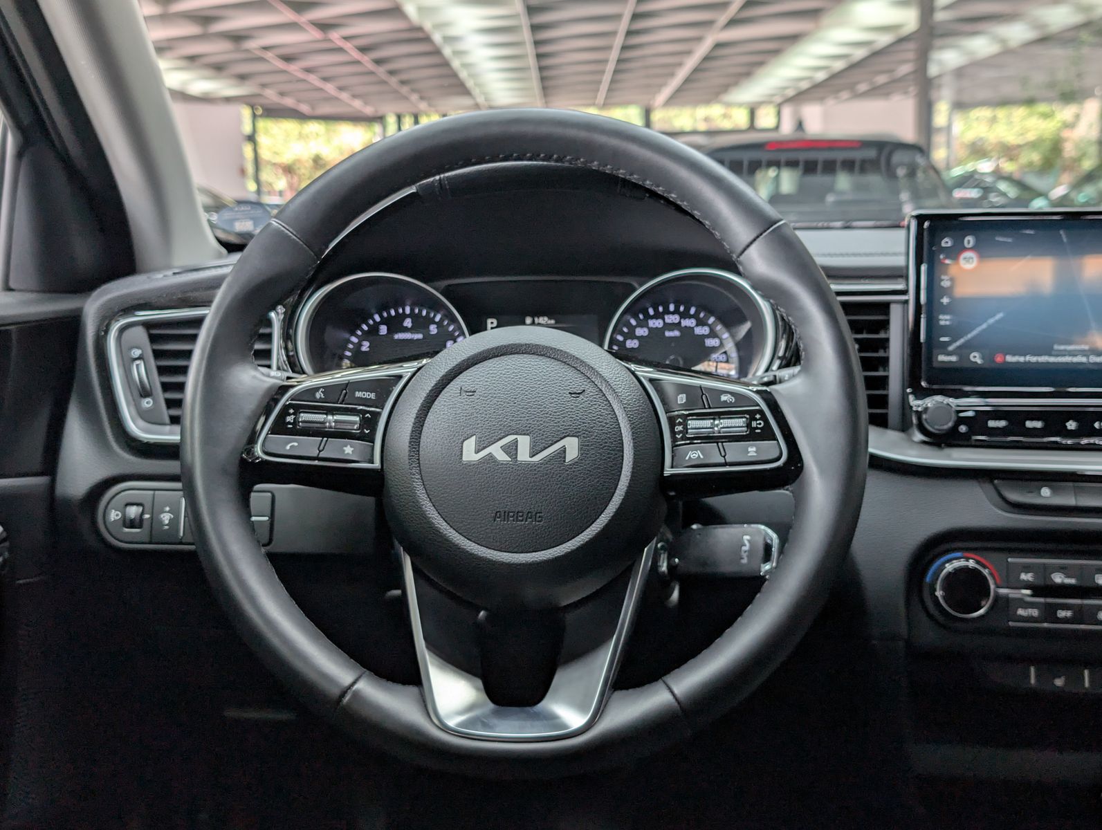 Fahrzeugabbildung Kia cee'd / Ceed 1.5 Spirit Limo JBL ACC KAM 7J-Gar.