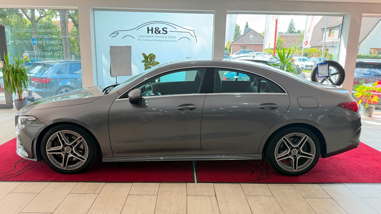 Mercedes-Benz CLA 250 9G AMG LINE foto 2