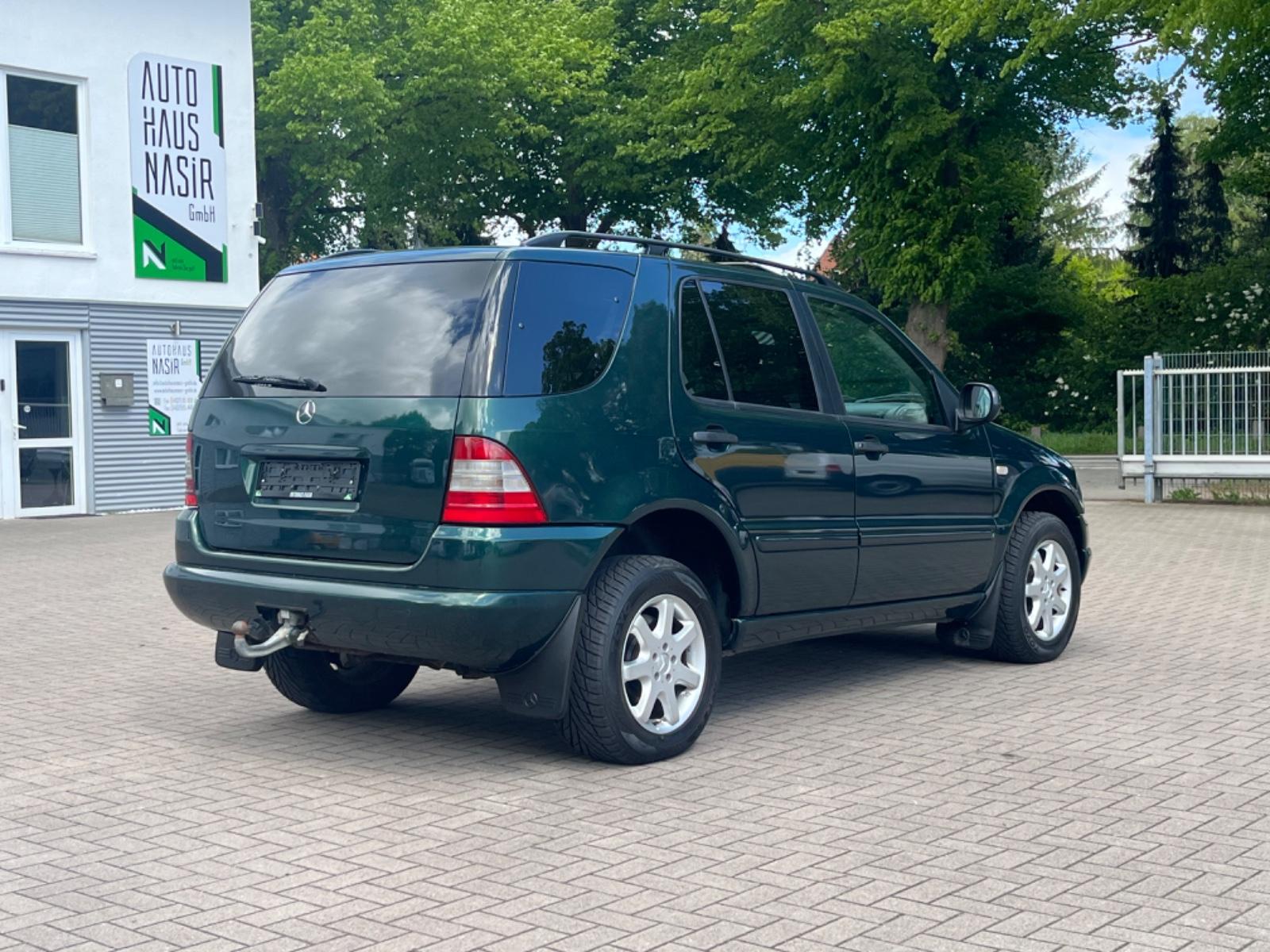 Mercedes-Benz ML 320 3.2 /AHK/KLIMA/SITZH/TEMPO