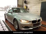 BMW 316 i Limousine 1.HAND TEMPOMAT SCHECKHEFT - BMW 316 aus 2012