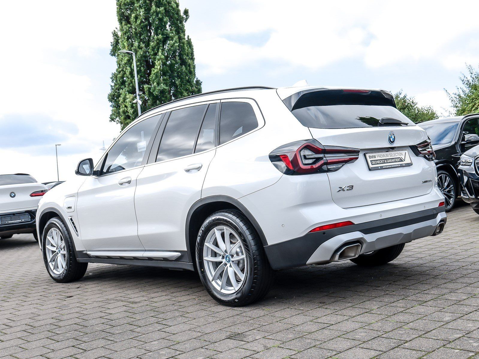 BMW X3 xDrive30e HUD AHK RFK NAVI LED PDC V H DAB foto 7