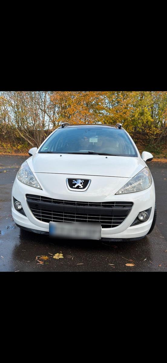Peugeot 207 2012 — photo 15