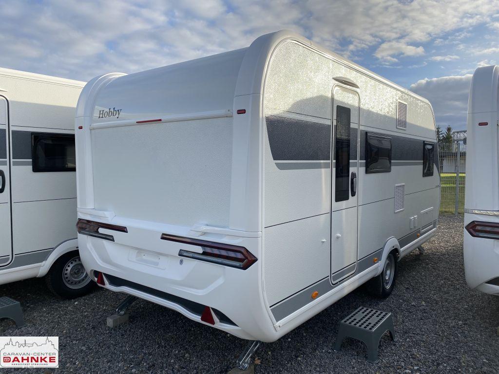 Hobby De Luxe 490 KMF City-Wasseranschluss*1.800 kg*