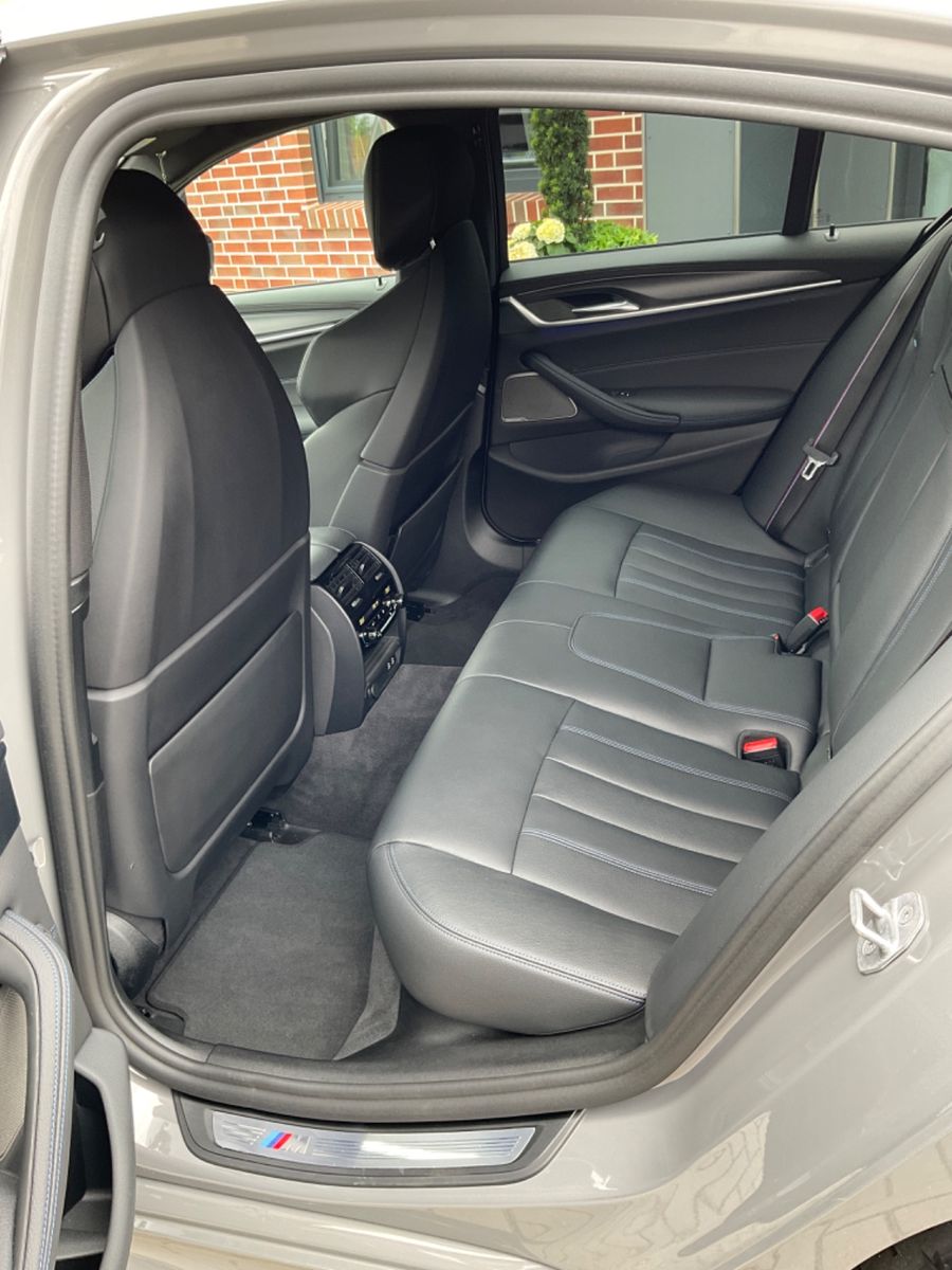 Fahrzeugabbildung BMW M550,Facelift,360°,HeadUp,Memory,M Sitze