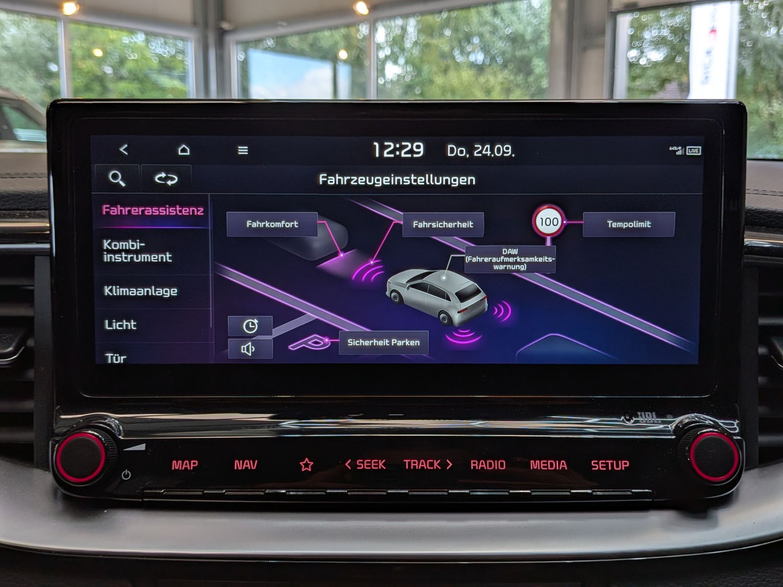 Fahrzeugabbildung Kia cee'd / Ceed 1.5 DCT Spirit JBL Temp LED Cam ACC