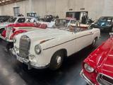 Mercedes-Benz 220s Cabrio Bj 1957, Sechszylinder