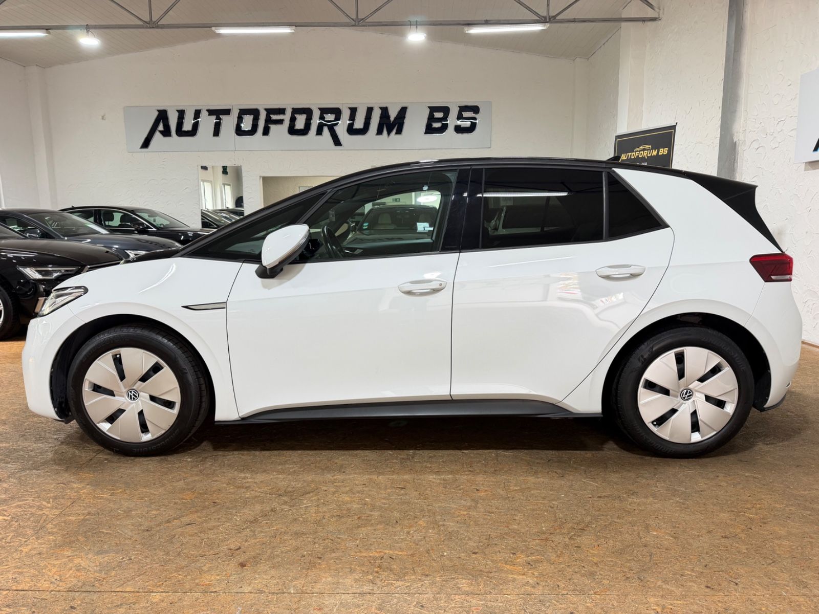 Volkswagen ID.3 Pure Performance/CAM/SHZ/ACC/MATRIX imagem 2