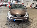Kia Rio 1.4 Dream Team Edition Automatik - Kia Rio: 1.4