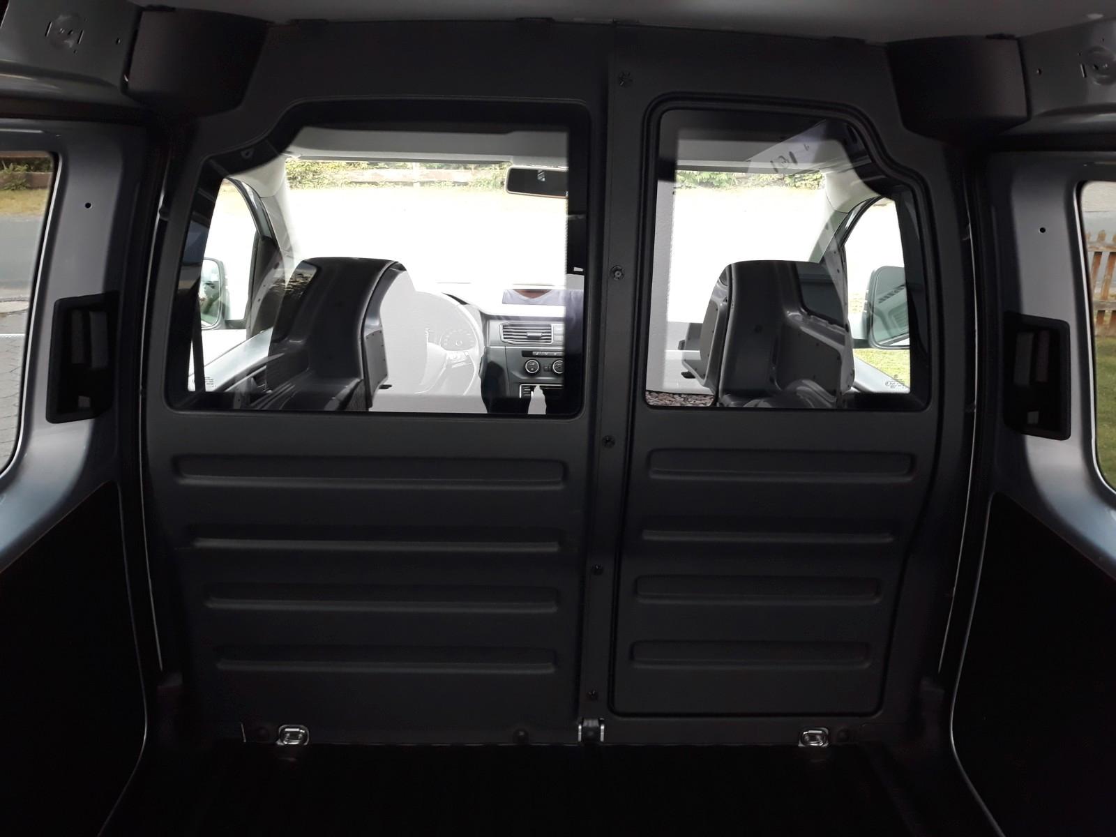 Volkswagen Caddy 2,0TDI BMT DSG NAVI PARK Euro 6 Garantie