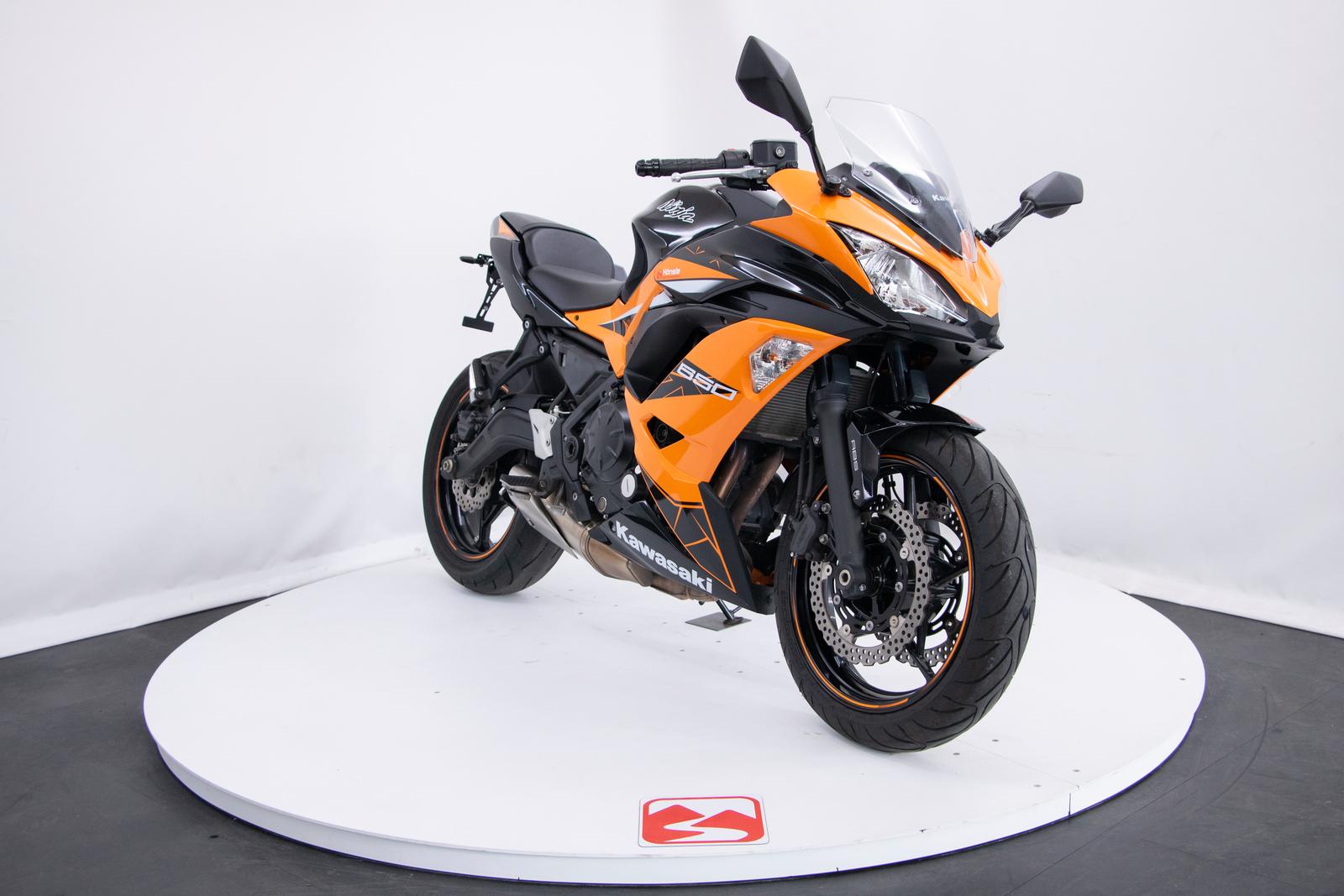 Kawasaki NINJA 650 1.Hand, kurzes Heck