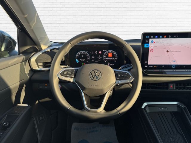 Fahrzeugabbildung Volkswagen T-Roc Style 1.5 l eTSI 150 PS DSG - NAVI*PANO*AP