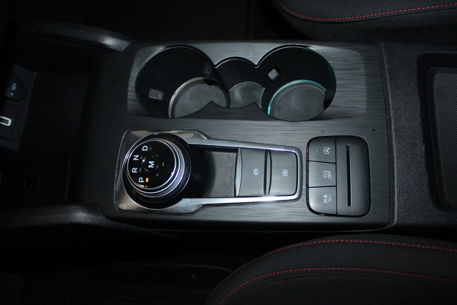 Fahrzeugabbildung Ford Focus ST-Line Automatik WinterPaket CAM ACC