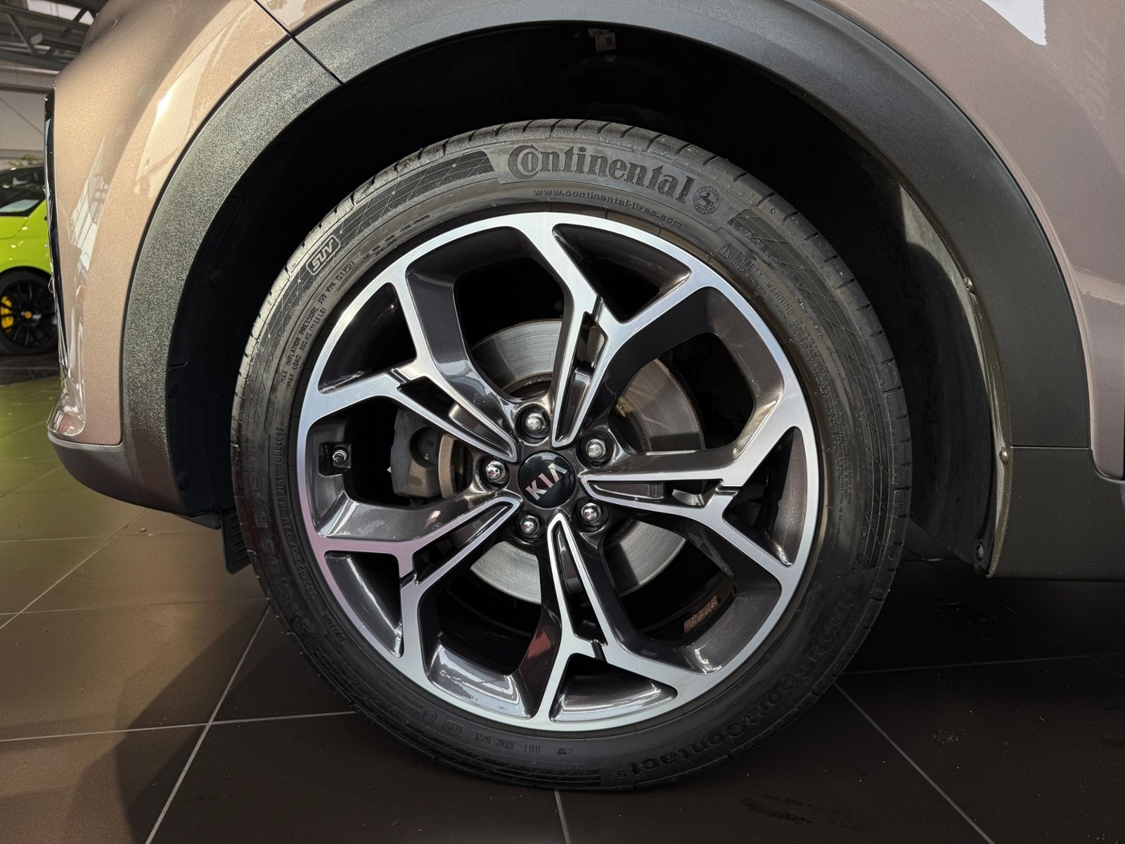 Fahrzeugabbildung Kia Sportage GT-Line AWD PANO AHK ACC