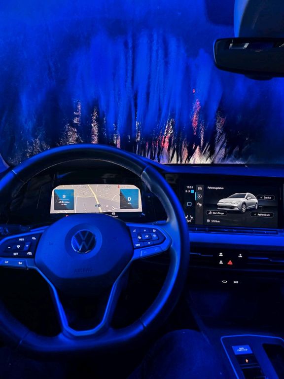 Image of Volkswagen Golf
