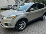 Ford Kuga Escape 2017 2,0 Ecoboost AWD Top - Ford Escape Gebrauchtwagen