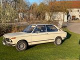 BMW 2002 - BMW 2002 mit Benzin-Antrieb