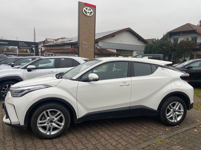 Toyota C-HR 1.2 Turbo Flow