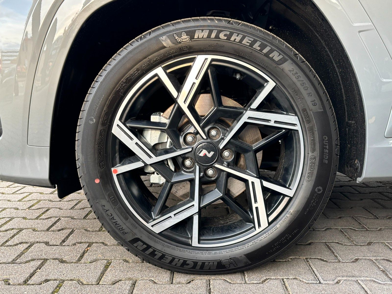 Fahrzeugabbildung Hyundai TUCSON MY26 N-Line 150PS KRELL/MATRIX-LED!