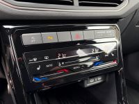 Volkswagen T-Cross 1.5 TSI DSG R-Line KAM AHK MATRIX 5JGAR bei Autohaus Landmann & Maier OHG