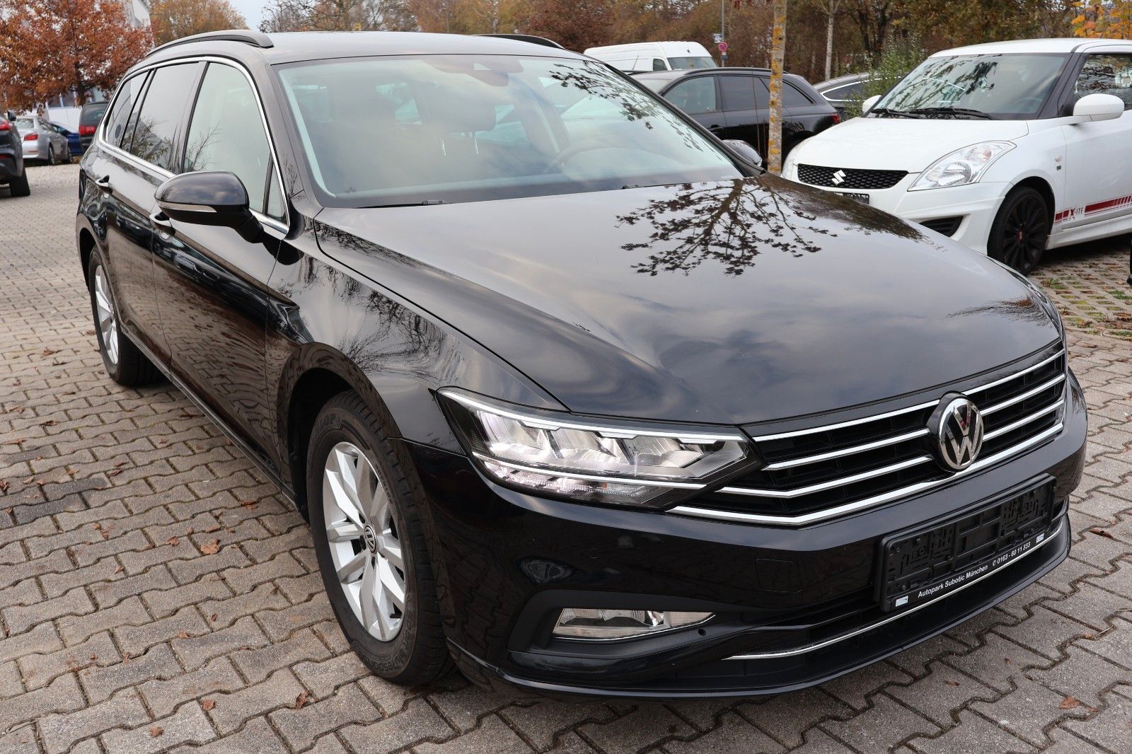 Fahrzeugabbildung Volkswagen Passat Variant Business