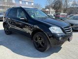 Mercedes-Benz ML 350 *151 TKM*Leder*Navi*Xenon*Schiebedach - Mercedes-Benz ML 350 Gebrauchtwagen in Stuttgart