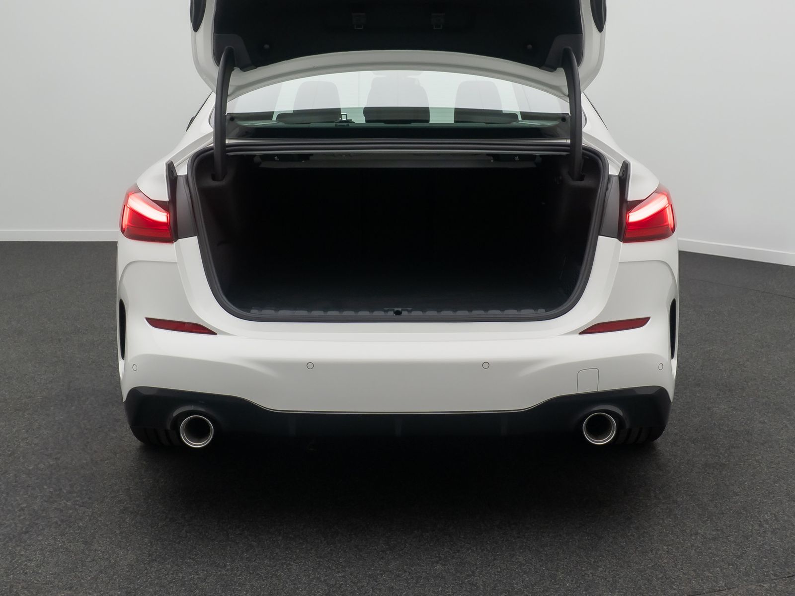 Fahrzeugabbildung BMW 220d Gran Coup&eacute; M Sport HUD H/K DAB Komfort 18Zl